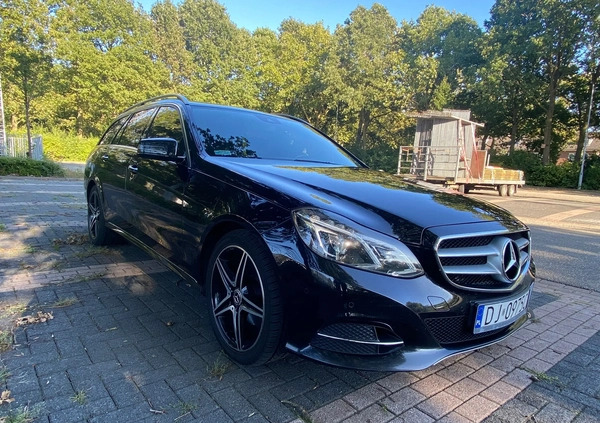 Mercedes-Benz Klasa E cena 55000 przebieg: 345236, rok produkcji 2013 z Góra małe 211